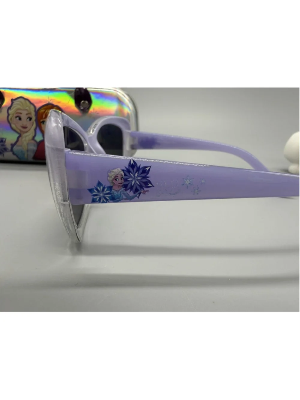 Disney Frozen Purple Silver Sunglasses & Case Holographic & Olaf Elsa Anna
